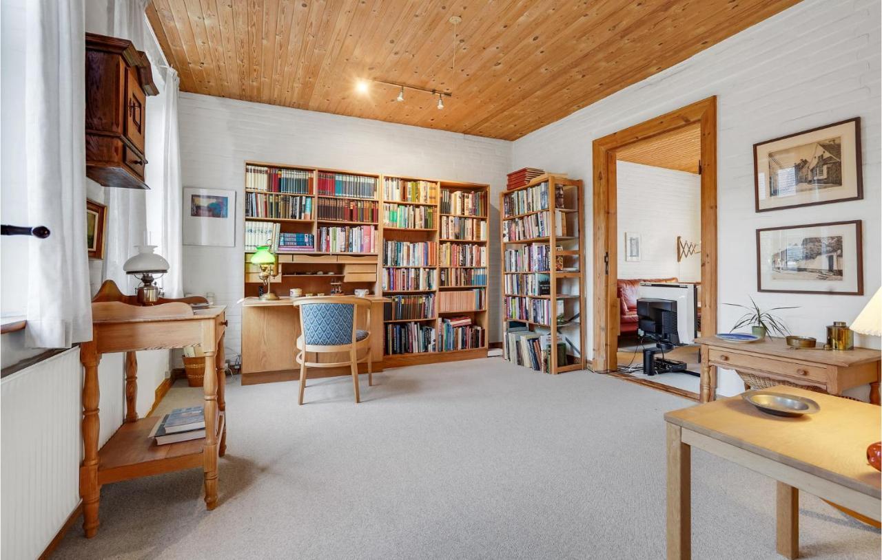 Lovely Home In Sonderborg With Kitchen 外观 照片