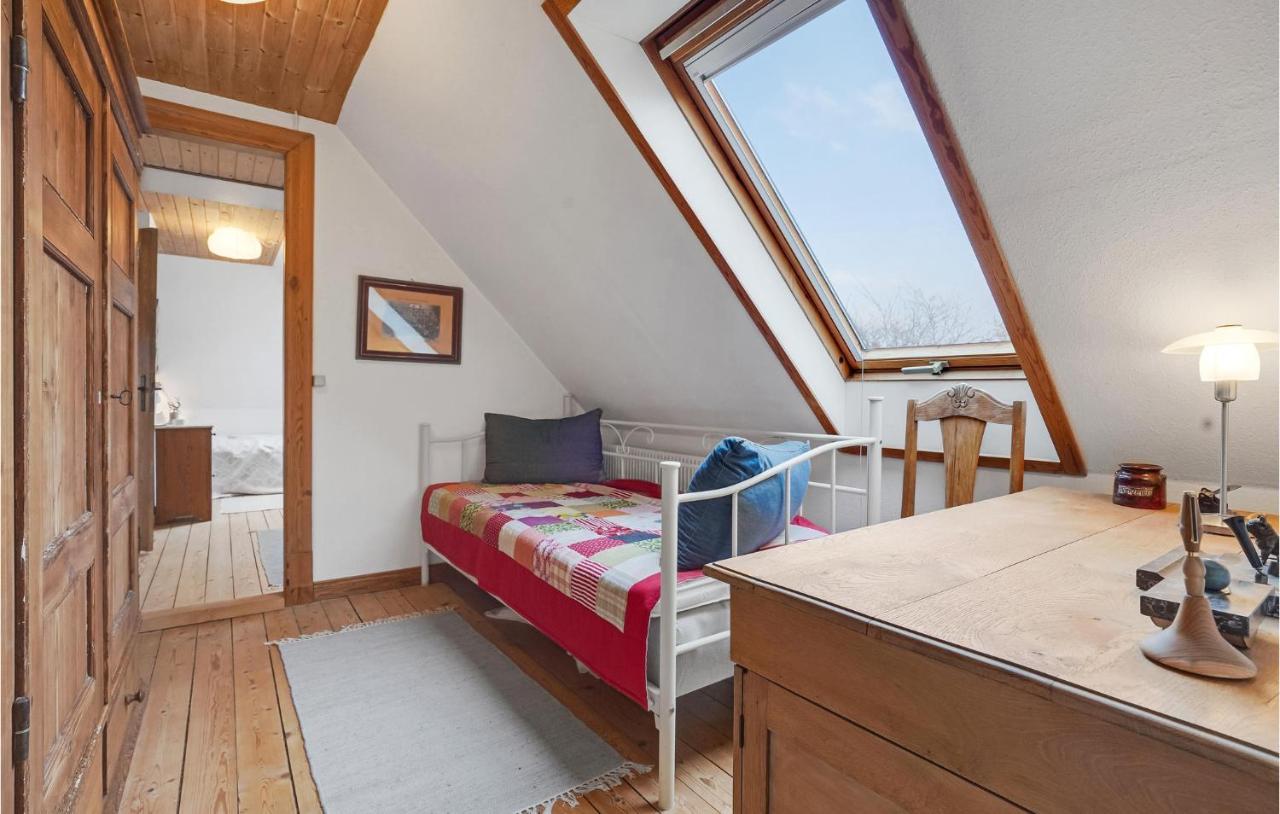 Lovely Home In Sonderborg With Kitchen 外观 照片