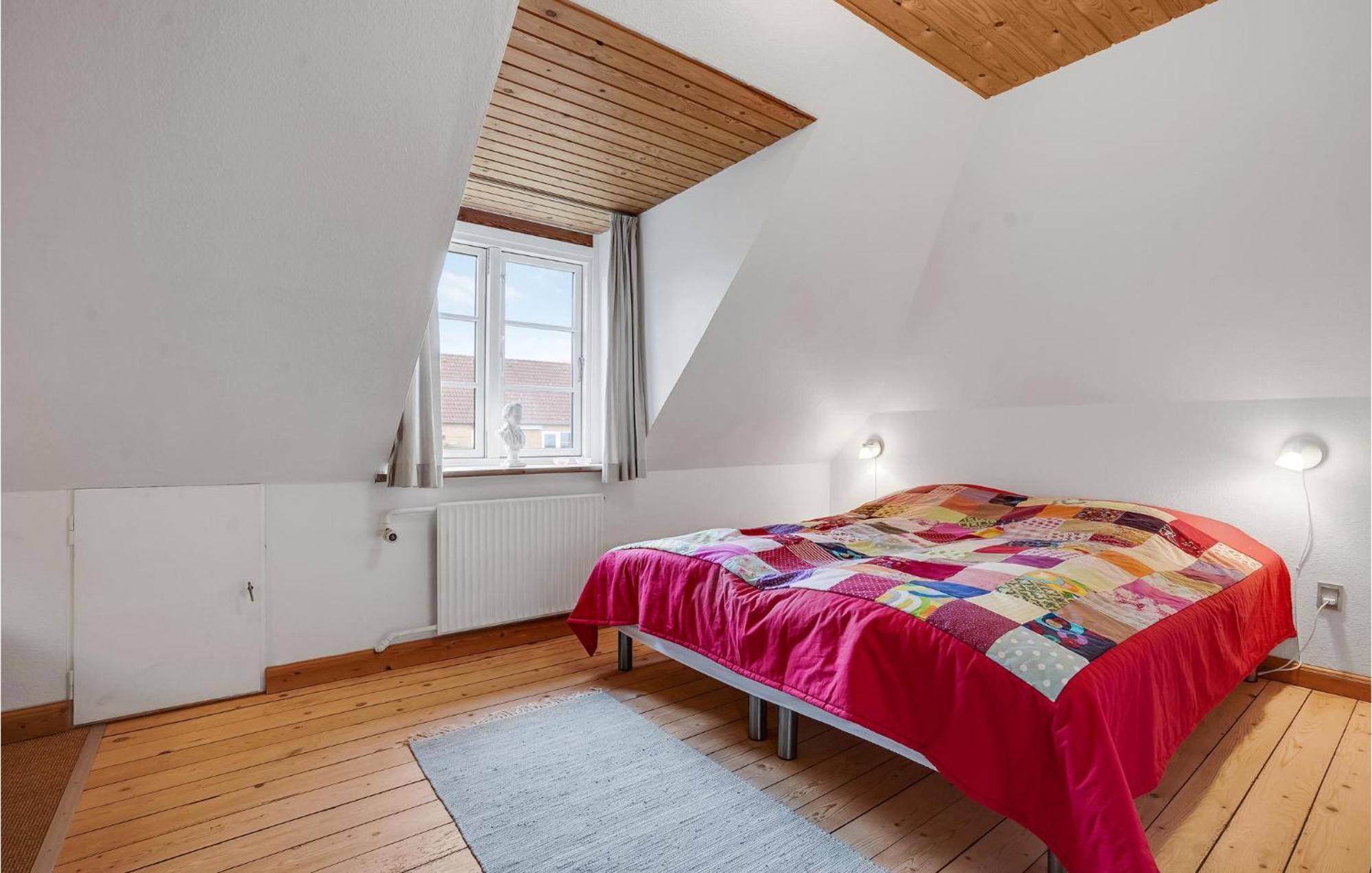 Lovely Home In Sonderborg With Kitchen 外观 照片